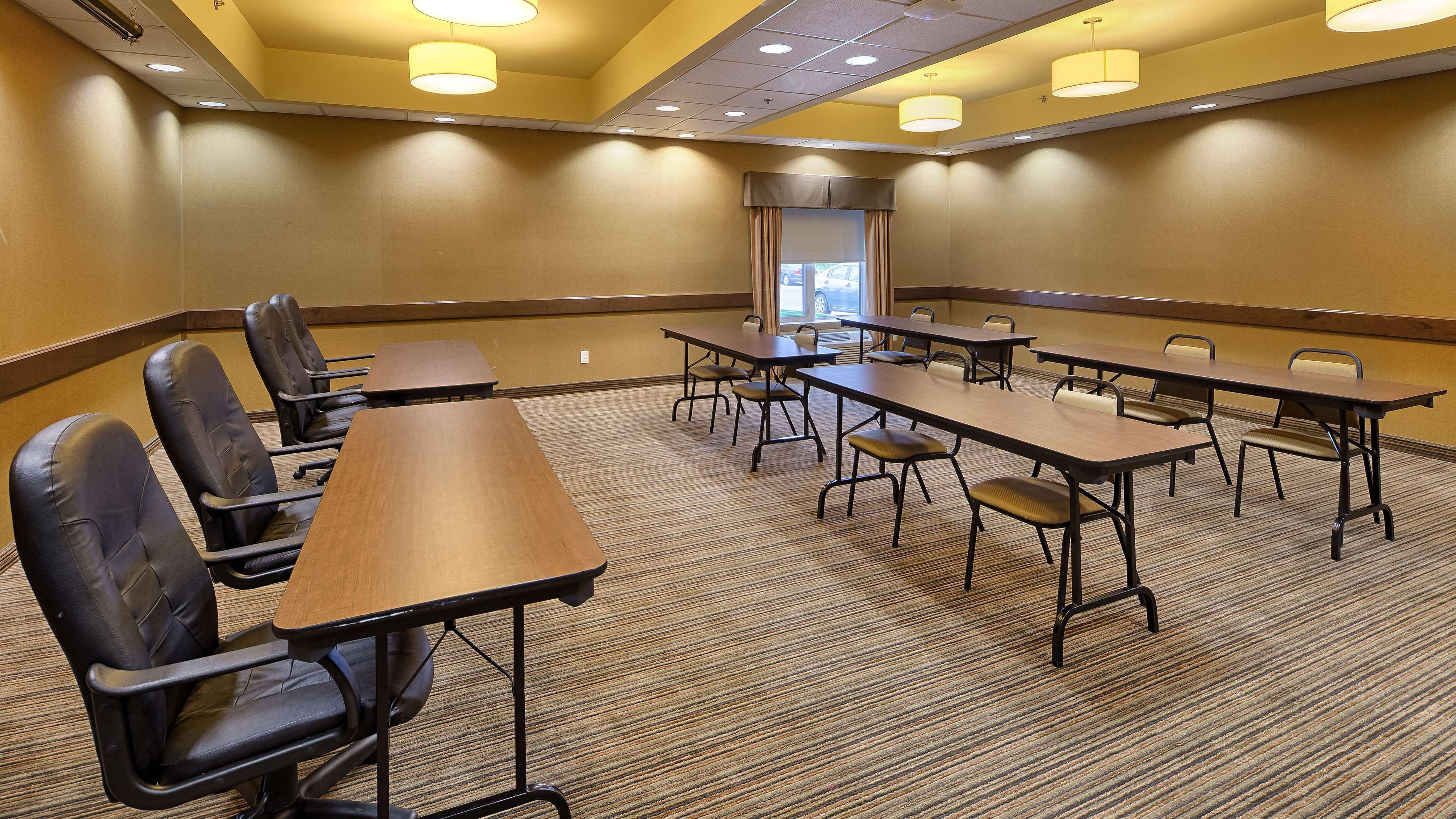 Best Western Plus Winnipeg West Headingley Εξωτερικό φωτογραφία