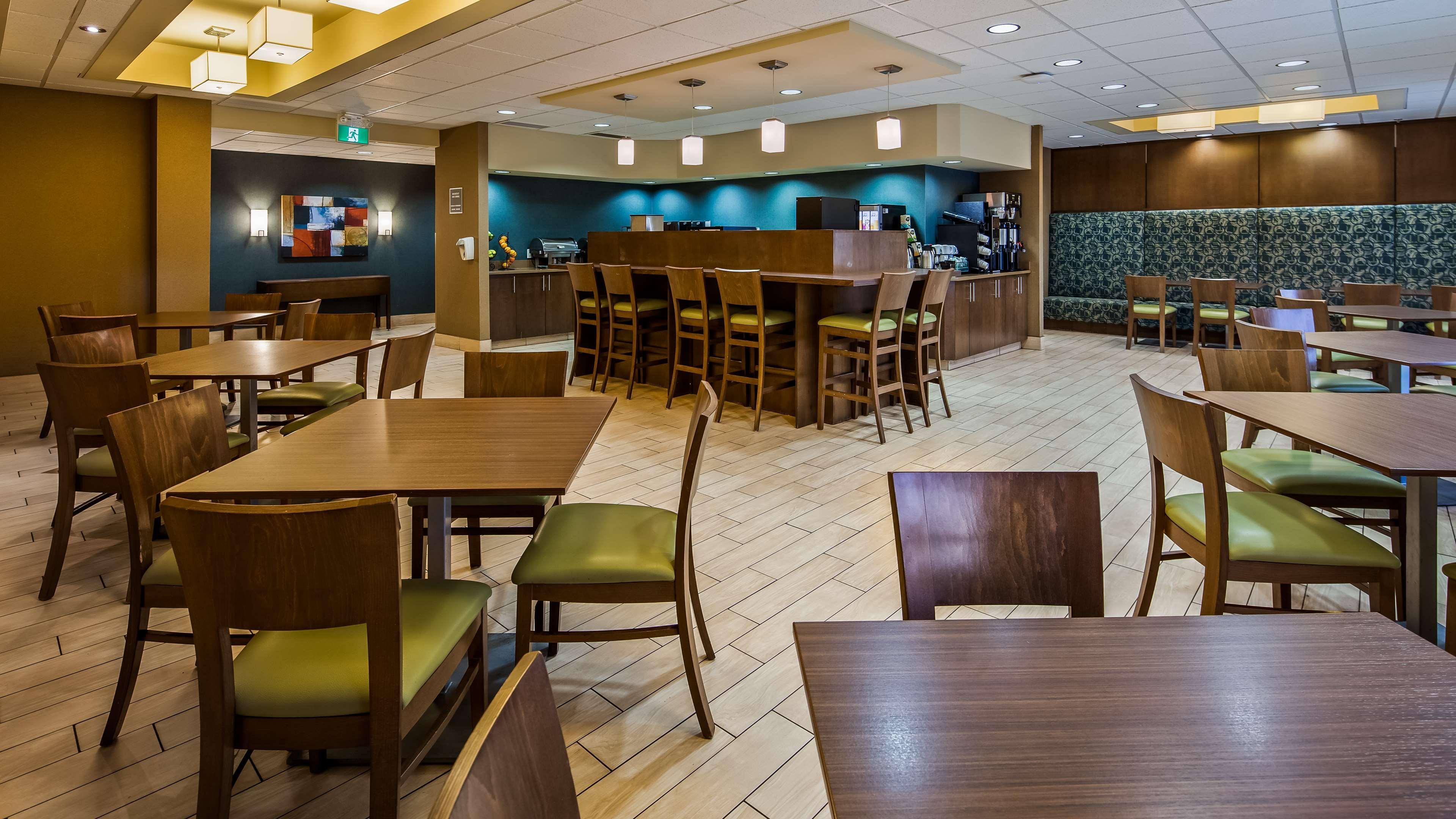 Best Western Plus Winnipeg West Headingley Εξωτερικό φωτογραφία