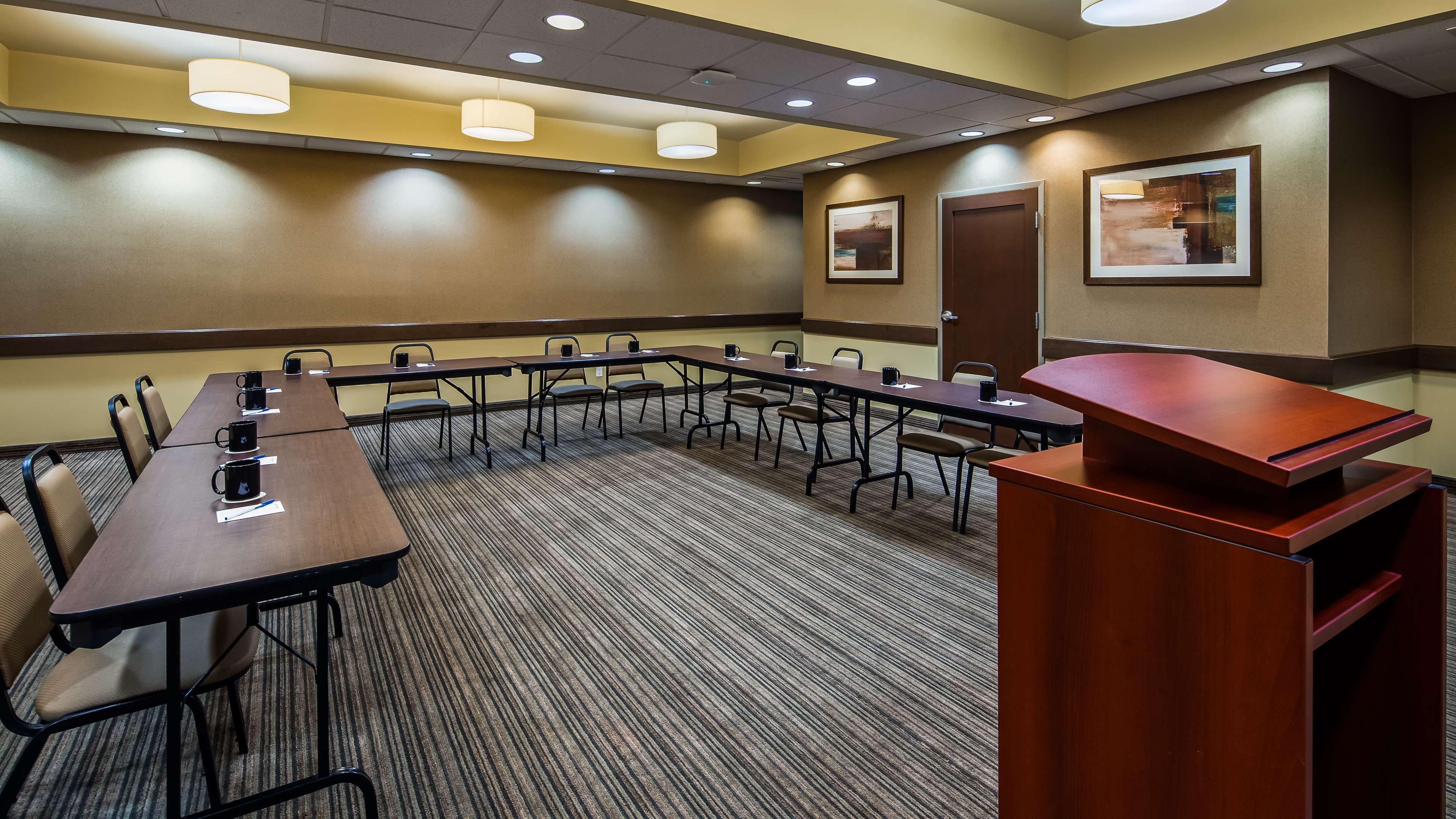 Best Western Plus Winnipeg West Headingley Εξωτερικό φωτογραφία